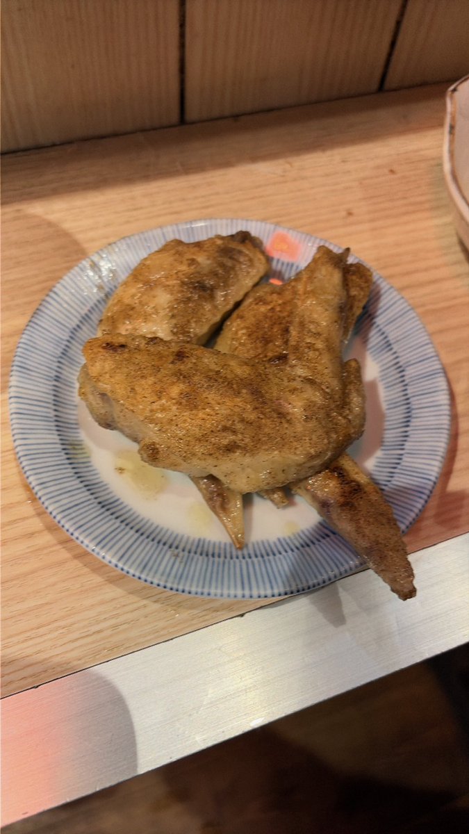 paspg080295's tweet photo. 晩杯屋にこんなの置かれたらもう… https://t.co/4dHEgDoXic
