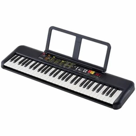 shikcku's tweet photo. @ACCN151005 J'avais un synthé un peu comme ça quand j'étais au CROUS !  Et quand t'as pas les moyens ou la place pour un grand piano c'est top ! https://t.co/MDd102TJmI