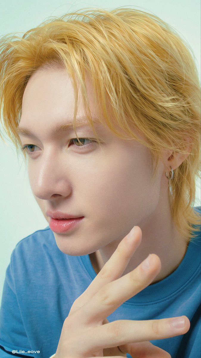 baeweedd's tweet photo. @marspherevn_ A sincere heart, mesmerizing visuals, and limitless creativity make MARTIN EDWARDS impossible to forget. PRODUCER PRODIGY ACETIN, your talent shines as brightly as your character.

MARTIN WRITES IN STAR LIGHT

#MARTINShinesBright
#PYPD_BIRTHDAY_PARTY
#MARTIN #마틴 https://t.co/DC1xDBbRfo