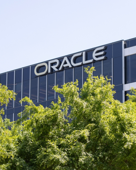 MarkoGmai's tweet photo. .@Oracle and @GoogleCloudTech have expanded their partnership to bring Google’s Gemini models to Oracle’s extensive portfolio of enterprise applications.

CXO Insight ME reports: https://t.co/lgV3Ou5rmF https://t.co/gSQjSVJaj5