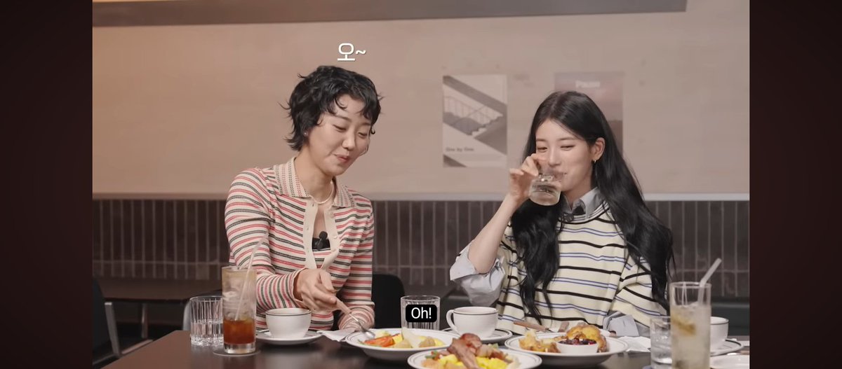 User1144569's tweet photo. And then we are going to hyell's club ep62 with Suzy, 
When Suzy tried matching Hyeri cup, Lee Jooyoung said "Oh!, Alpha female. As expected." https://t.co/sJPUrveg2p