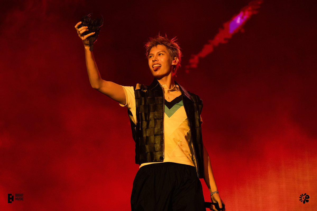 pirishu's tweet photo. @ofjvn_ JAMES CHAO is a true JAMGENIUS who transforms every concept from his IDEA BANK into a breathtaking live display

JAMES BLAZES SINCE DAY ONE

#JAMESBeyondTheFirst
#PYPD_BIRTHDAY_PARTY
#JAMES #제임스 https://t.co/QWQyu2vrHc