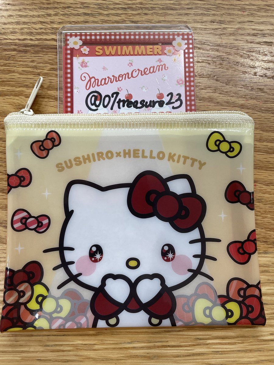 07treasure23's tweet photo. @myrose_o7 初めまして、こんにちは。検索より失礼いたします。ファスナーポーチ黄色所持しています。水色との郵送交換は可能でしょうか。ご検討よろしくお願いいたします🙇‍♀️ https://t.co/tqxRoKfD13