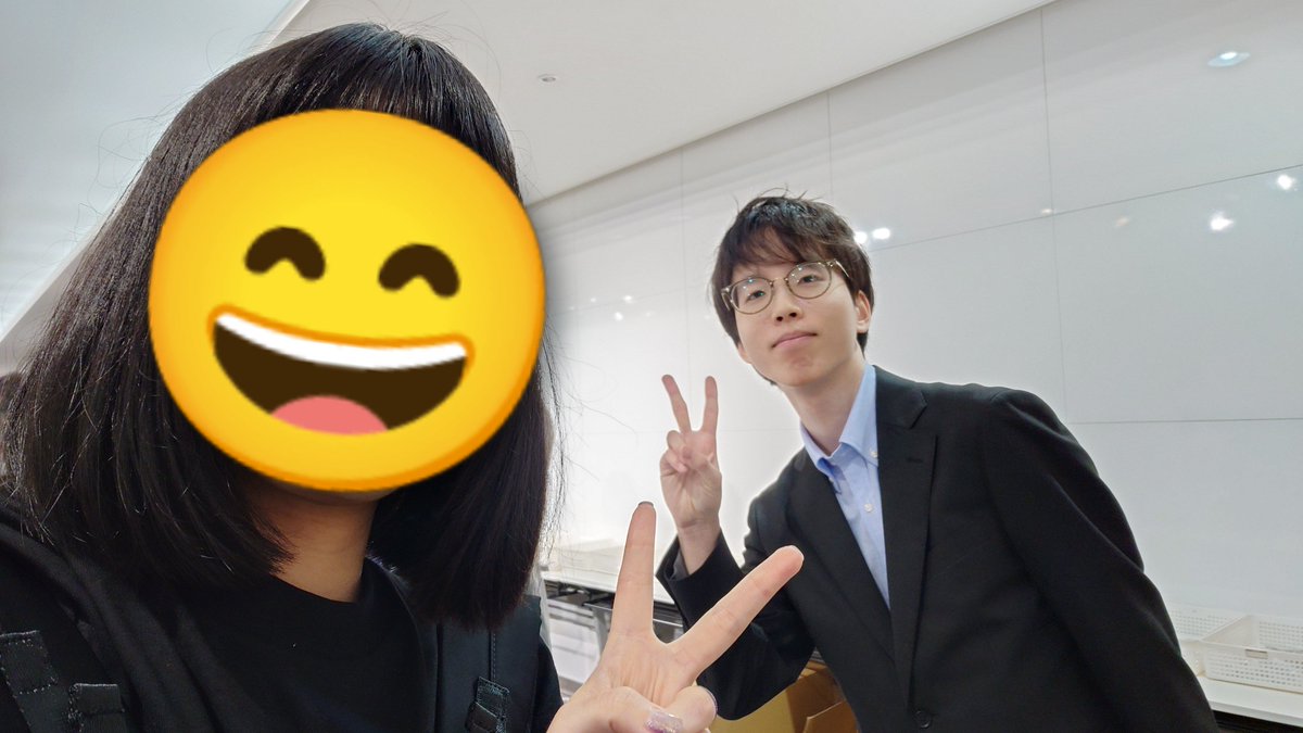 dacoco_1265's tweet photo. ガチ狼フェスめちゃ楽しかったー！✨️
1部観戦2部ライブビューイング部屋参戦！
色んな方と写真撮ってもらって、サインも貰って幸せ過ぎる！😭✨️
1部も笑いが起きる場面もあって最高だったし、2部のライブビューイング部屋のいまつか古川さんの突っ込みも面白すぎたw
#ガチ狼フェス https://t.co/qTpb4w1bnQ
