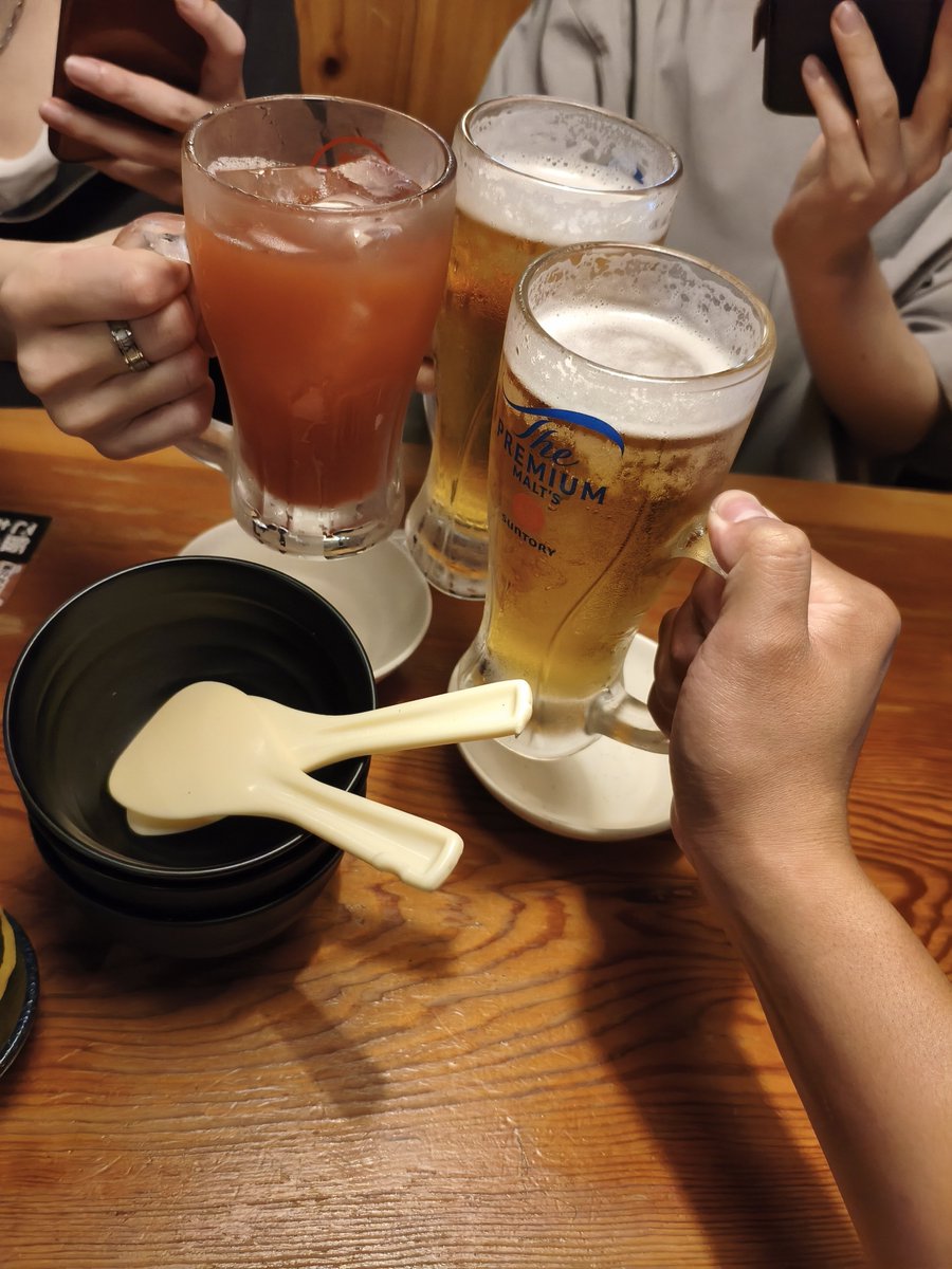 yattsuJP's tweet photo. 酒!酒!!酒! https://t.co/AYoBFLicE6