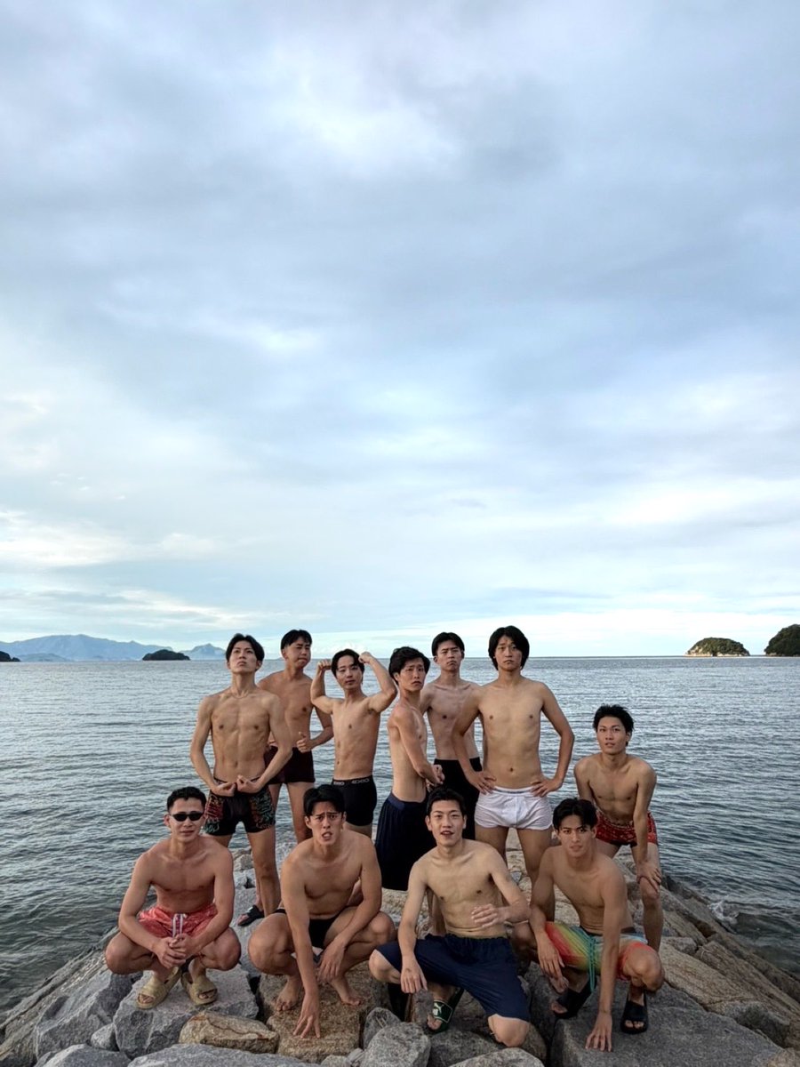 mckg26_mr3's tweet photo. 香川trip🚗🚗

https://t.co/MfRY9ynFZr

#海 #旅行  #夏 https://t.co/sCElyM4QIm