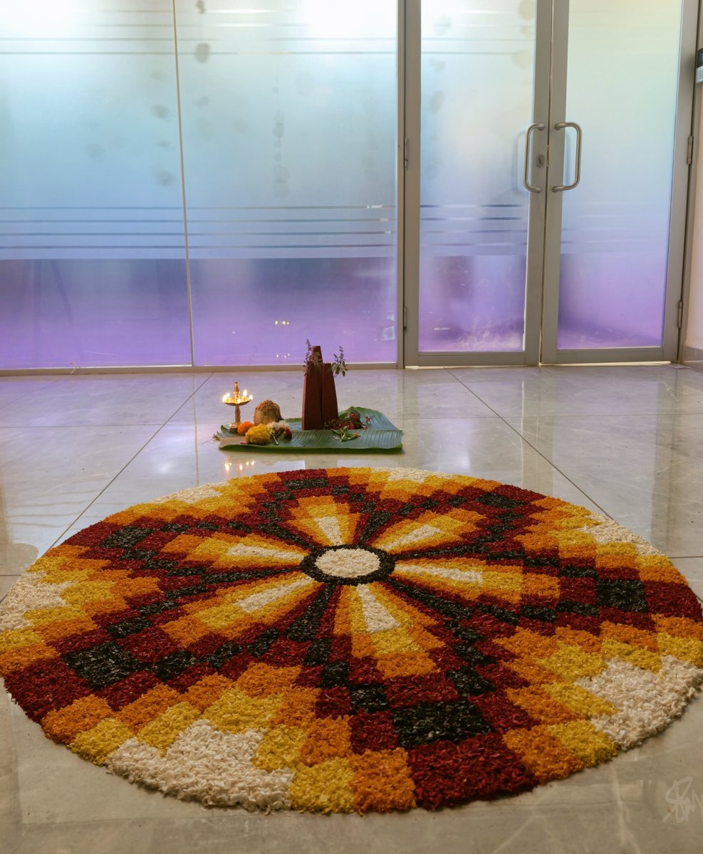 echos_co_in's tweet photo. A celebration of culture, togetherness, and unforgettable moments. 🌼✨

Our Onam celebration was all about laughter, games, traditions, and the people who make our workplace feel like a community.

#Onam #OnamCelebration #ECHOS https://t.co/AU07eqZMHt