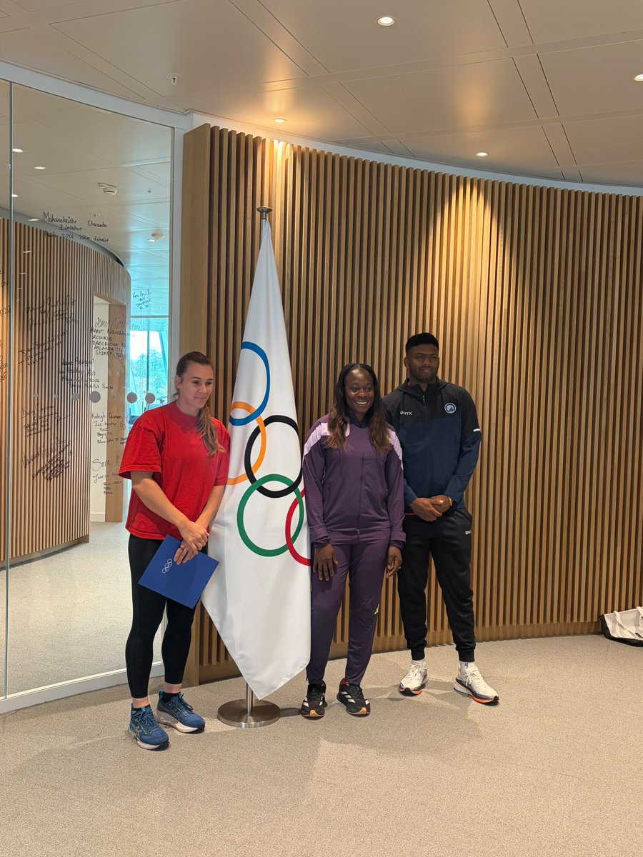 OlympicLK's tweet photo. Ahead of the Lausanne Diamond League, Rumesh Tharanga Pathirage visited Olympic House, IOC Headquarters, in a visit coordinated by the National Olympic Committee of Sri Lanka.

#NOCSriLanka #RumeshTharanga #LausanneDiamondLeague https://t.co/ro4IywiWqi