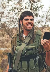 Tello21__'s tweet photo. @BigbiYahuwitz bunu söyleyenin fenotipi akraba evliliğinden bu awınakoyim HAHAHAHAHAHA https://t.co/WRxMgo1UkU