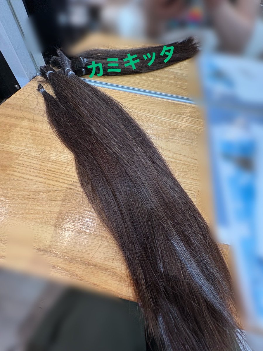 mytk2525's tweet photo. 思えばいつから切ってなかった覚えてないけど多分2年くらいは伸ばし続けてた髪を切りました✂️微力ながらヘアドネーションさせていただきます☺️
頭軽っ！！！！！
#ヘアドネーション https://t.co/pYkB4bWxk9