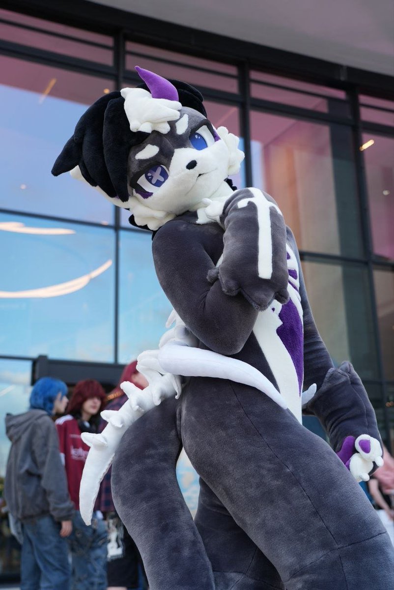 miam520's tweet photo. Am I a pretty boy?~

Having so much fun at #ef30 💜 https://t.co/xoOwaHAyvl