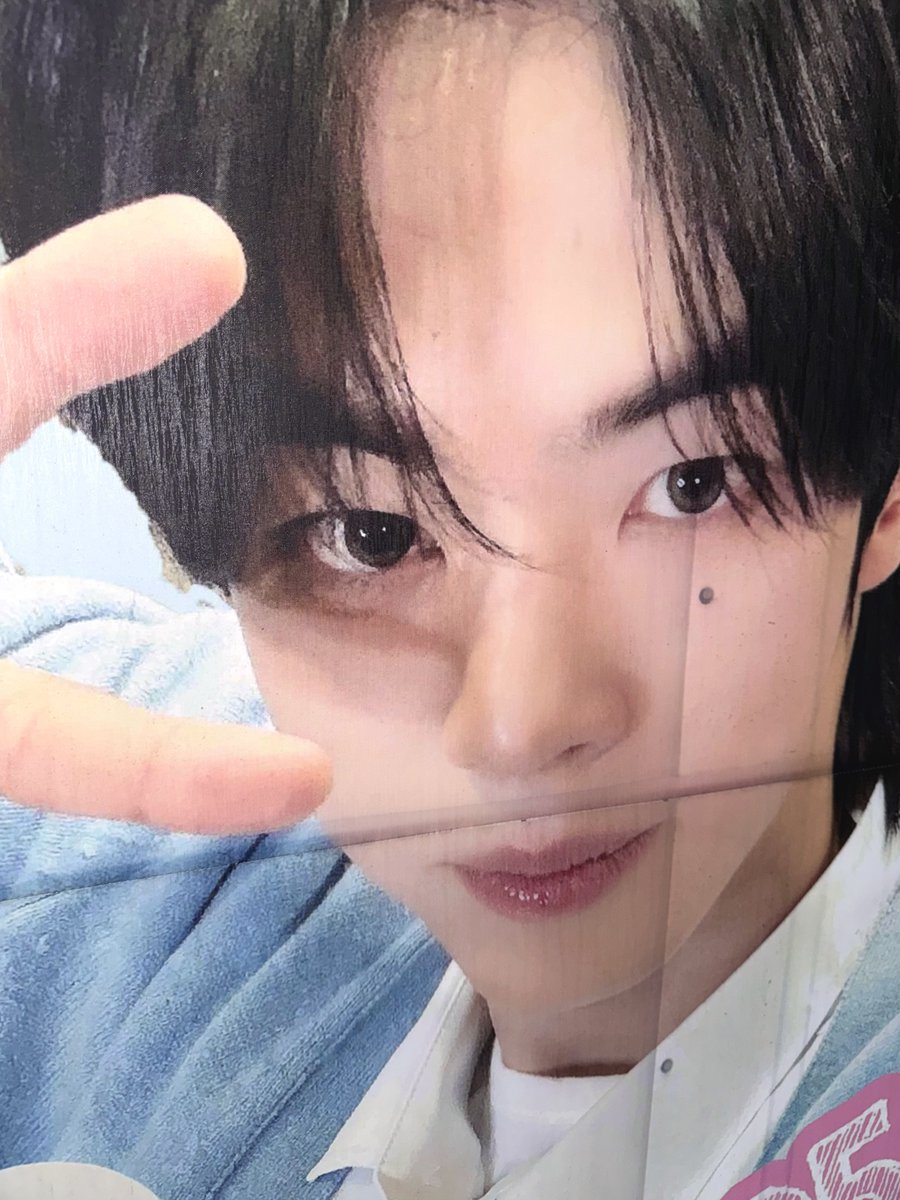 bbangS2i's tweet photo. 도훈중심 가지마 . . . . 🥺🥺 https://t.co/5nArOV6Yft