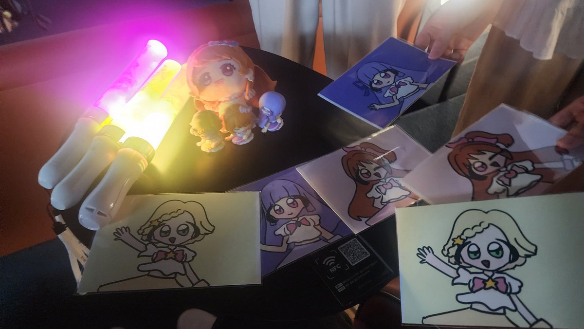 Aikatsu_ODOP's tweet photo. 큼큼 이제 자랑해야지
루미너스 성우님들 GV 다녀왔어요

자랑하나할게요 트래블리본 앞 선배님들께 하는 부분 멘트 더빙목소리로 해주셤ㅅ습니다. 오늘의하늘은 어떤하늘도 들었고요 리라의 타로카드도 들었어요
아이카츠 덕질중 오늘보다 더 최고인 날이 있을까요................ 스타파라재밌었다 https://t.co/lA8ysjXTMe