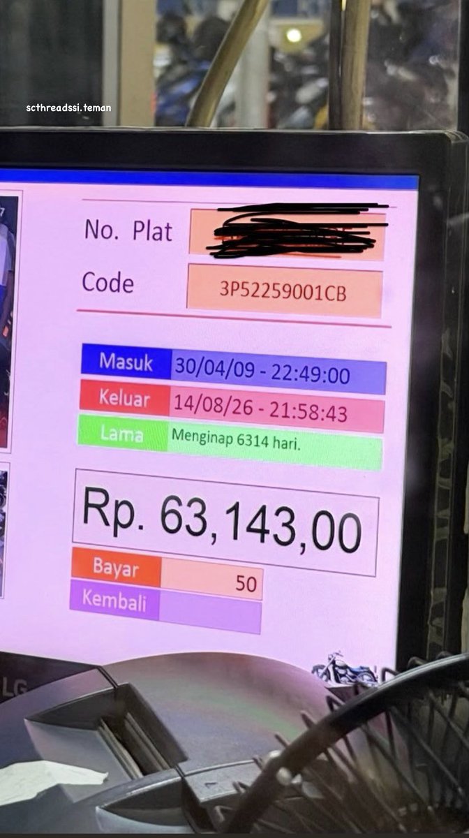 watermealen's tweet photo. dari 2009-2026 parkirnya 17 tahun 😭 kok bisa lupa si punya kendaraan 😭 https://t.co/KvBHkxeFZE