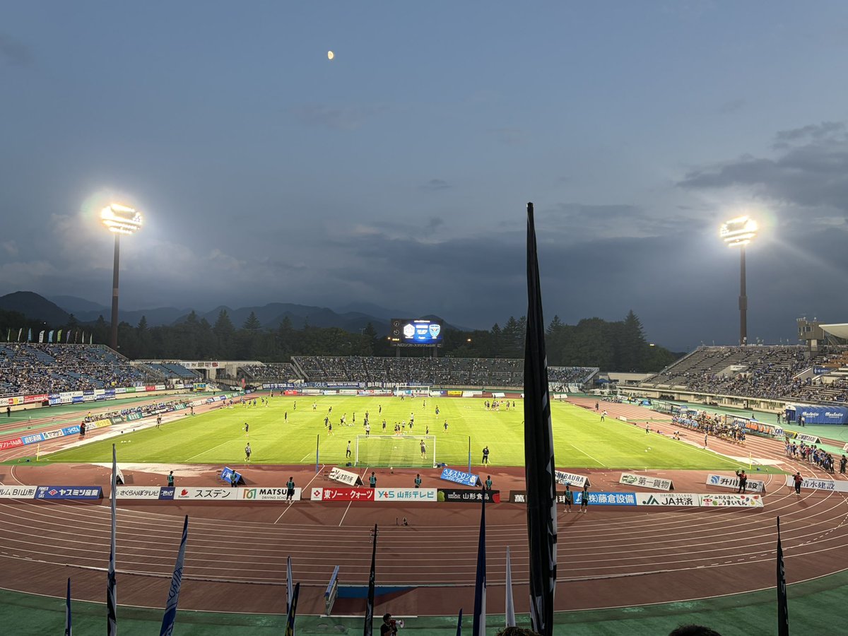 Ryo__mma's tweet photo. #montedio vs. #yokohamafc https://t.co/0Q5LVkk7NL