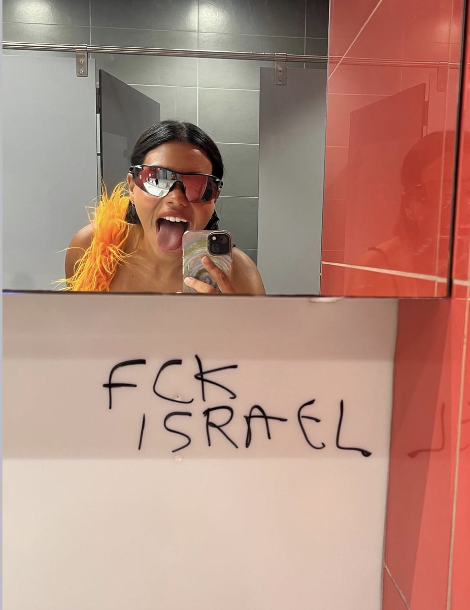allezbarreoit's tweet photo. pppdrrrr la pp que j’ai mise sur tiktok et qui a sauté en 1 seconde pour « violation des règles de communauté » hmmmm https://t.co/VIczIMcPhH