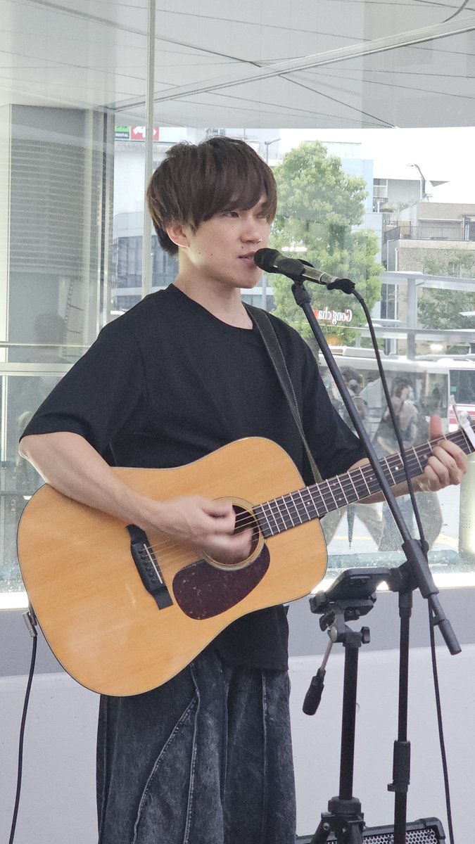 guminchu02's tweet photo. 雷鳴轟く調布ストリート🔥
ラストはゲリラも、絶対傘ささねぇ!と何かと戦うFASER🤣
お風呂上がりのしっとりいい女たち♨️笑
目に雨も入り、だんだんFASEさんを睨み付ける私。笑
FASERといると毎日楽しすぎる🤣
#FASE
#FASER
#いい女 https://t.co/YoPjhCLQEe