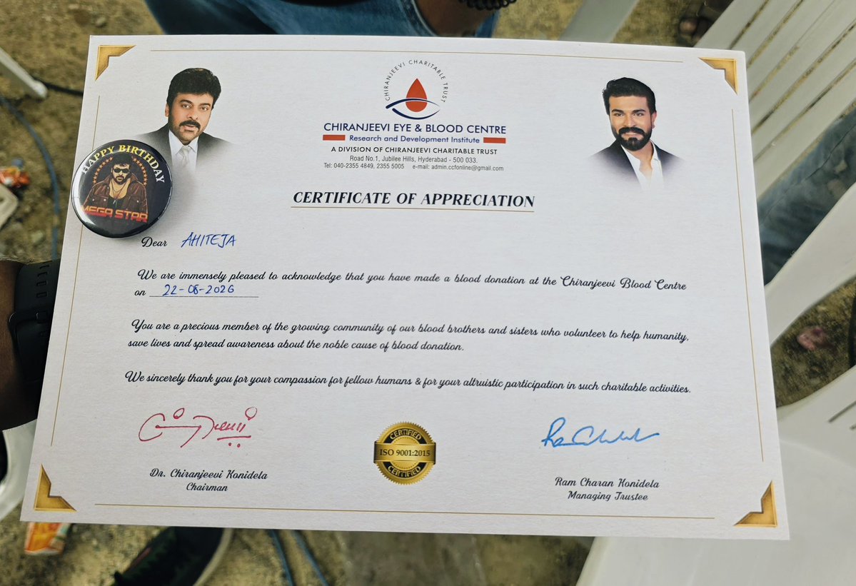 ahiteja's tweet photo. Donated Blood for the 37th time on the occasion of MEGASTAR @KChiruTweets garu’s Birthday✨🙏🏻
Happy Birthday once again BOSS ❤️ 

Very well organized event at Ramya Grounds KPHB ..
Huge blood donation drive and food donation for nearly 2000+ people👏🏻👏🏻
Good job guys  @aravindcherry  @SandyDhanapala  & Team
#HBDMegastarChiranjeevi