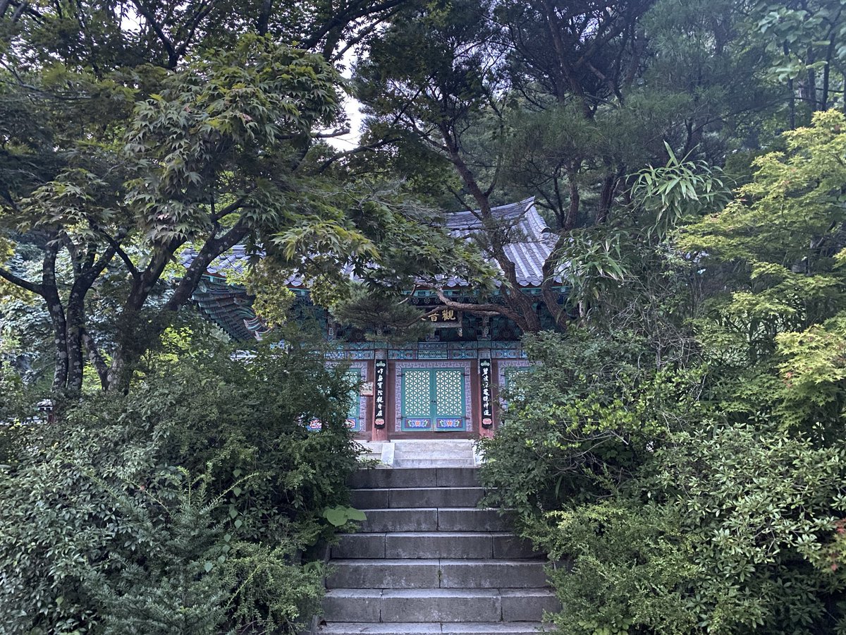 road0608's tweet photo. 김천  직지사 https://t.co/qlu5fpB1t9