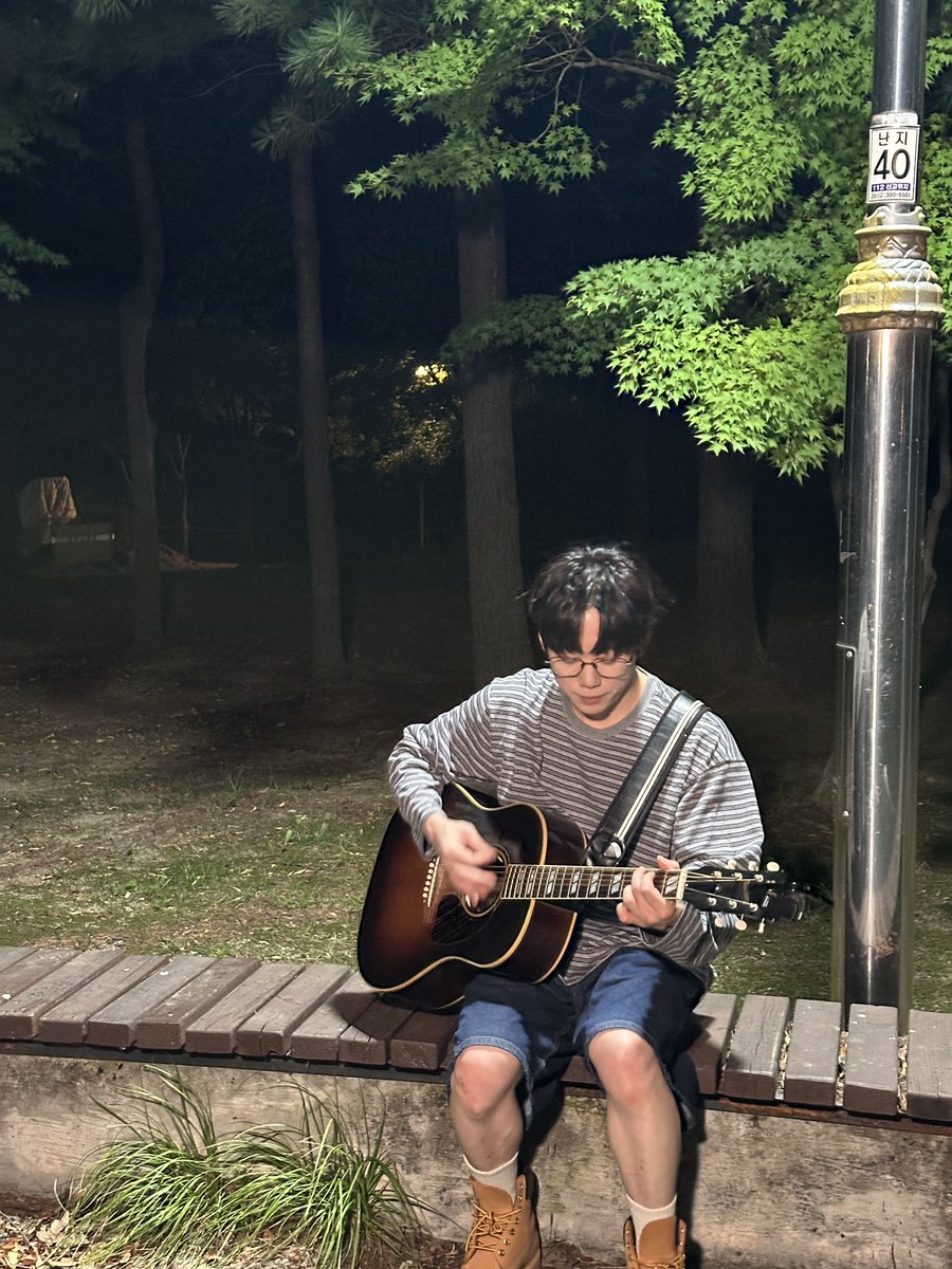 10cmcom's tweet photo. 오늘 사진들 ㄹㅇ 좋다 .... https://t.co/qcUskLUIU3