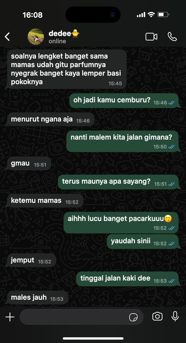 khaestee_00's tweet photo. #yokwa ft juyy 
Bokem rumah depan after pacaran. https://t.co/hX5eNVfyiU