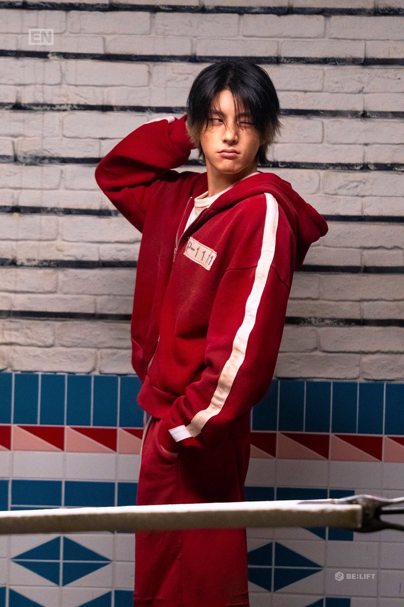 enhypenweverse's tweet photo. (9/16)

@ENHYPEN_members @ENHYPEN #ENHYPEN #엔하이픈 #JAKE #제이크 https://t.co/j68zji37rA