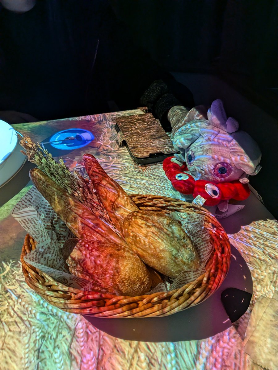 pokemon_huhu's tweet photo. 結婚記念日をお祝いしに来ました✨
ＡNＡインターシェフです✨ https://t.co/mx03pu2sxI