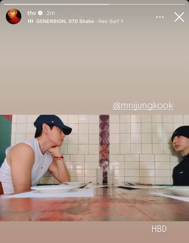 tekoology's tweet photo. taehyung birthday greetings to jungkook throughout the years♡ a thread https://t.co/5oBnfTjckb