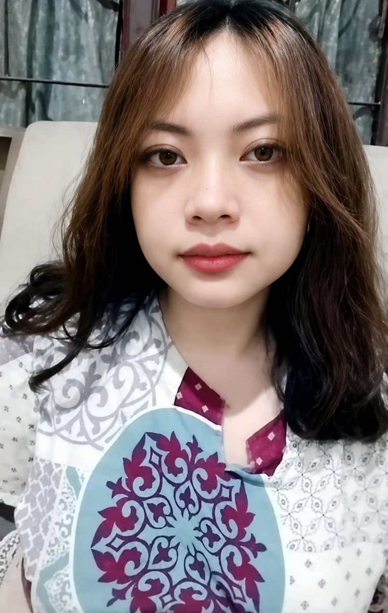 Leslieegoo's tweet photo. Live Host Bunga Ttw Kendor 

https://t.co/IXW2Hxhq8n https://t.co/9Wc3H1miu4