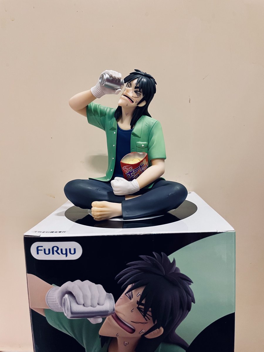 9_26s's tweet photo. だいぶ がんばりました

カイジくん可愛いね。
アカギも時々こうしてプライズになってくれたらいいな。 https://t.co/dKwnhArhXa