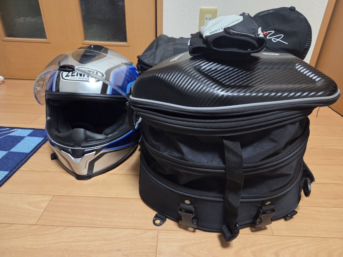 hiro__sr400's tweet photo. よっしゃ準備大体オーケー寝る。明日がたのしみ😁 https://t.co/tomq24iiXS