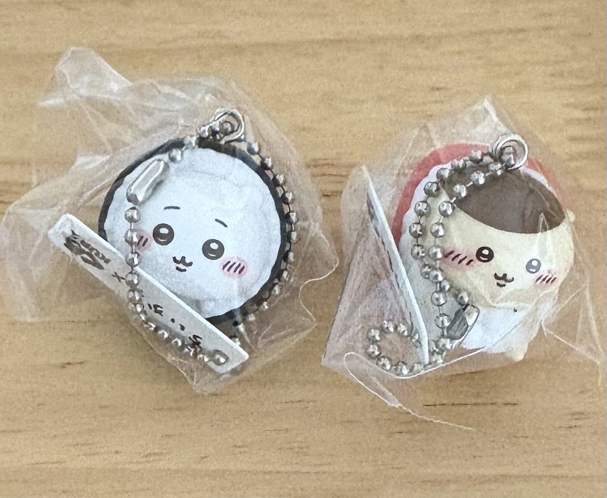usagichiik's tweet photo. 【交換】 ちいかわ くら寿司 ビッくらポン フィギュア 譲渡

譲  ちいかわorくりまんじゅう
求  同種うさぎ

1対1での交換、Yahooフリマの交換機能を通してのお取引希望です。
お気軽にお声がけください。
よろしくお願いいたします^⸝⸝ᴗ ᴗ⸝⸝^ https://t.co/b8Io47uQJH