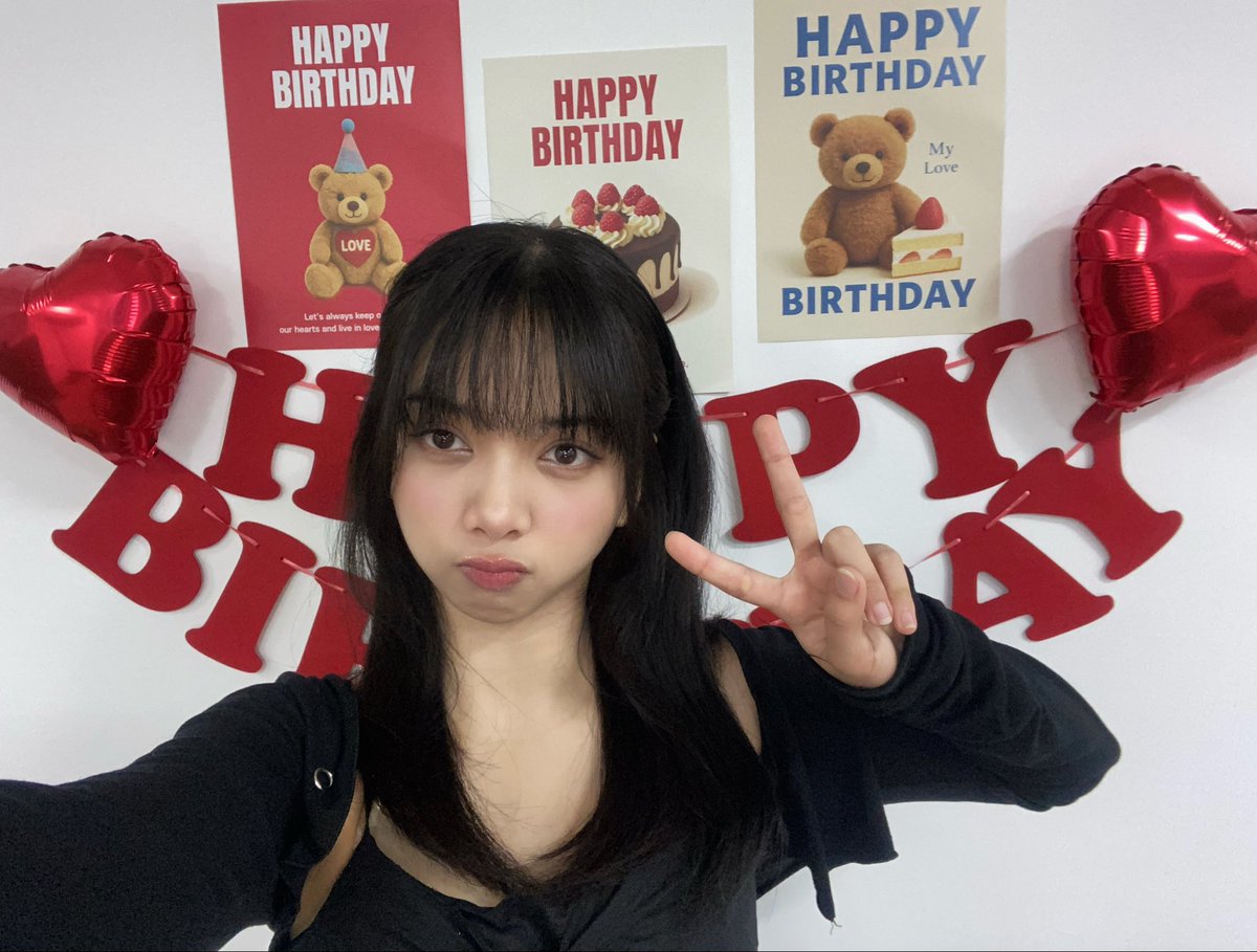 5ecretNumber's tweet photo. Hello to my new chapter 23❣️

#SECRET_NUMBER #시크릿넘버
#딘다 #Happy_Dinda_day https://t.co/6o8ILgLPlw
