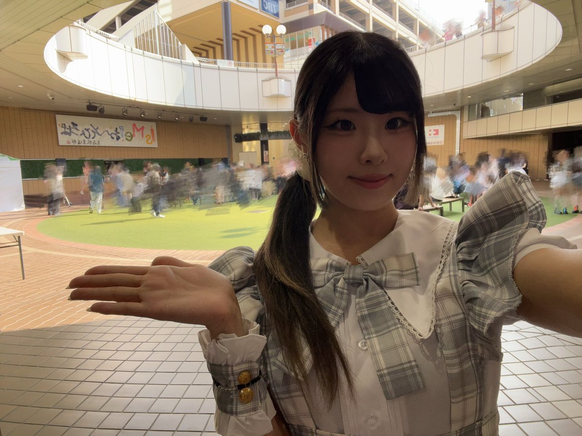 bubblyrua's tweet photo. LIVE-ATTACK!!番外編〜真夏のアイドルステージ!〜
ありがとうございました‼️
トンボさんが沢山いましたʚïɞ
みんな一緒に盛り上がってくれてありがとう〜❕
#LIVEATTACK #泉中央 #仙台 #アイドル https://t.co/FGpB3j3Y2Q