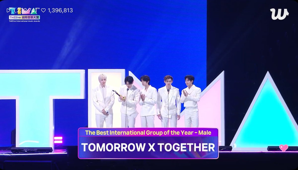moa_soob_'s tweet photo. 🏆투모로우바이투게더 TIMA 2026 The Best International Group of the Year - Male 수상을 축하해🏆
#모아의가장큰선물투바투수상축하해 https://t.co/c42FhUeohG