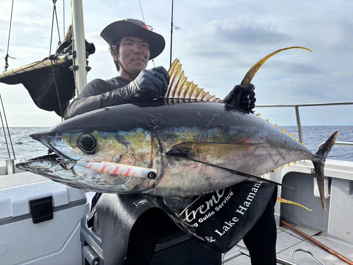 Nassan_723's tweet photo. キハダ48kg！
体感5分ファイトでモリ打ち💪

ゼナック　シンパ83ヒラマサ
ステラSW14000XG
フルドラグTSR　8号
オシアカバードノット
オーシャンレコードショックリーダー150lb
ビーコンNEO200 https://t.co/Vqum3Bvjo3
