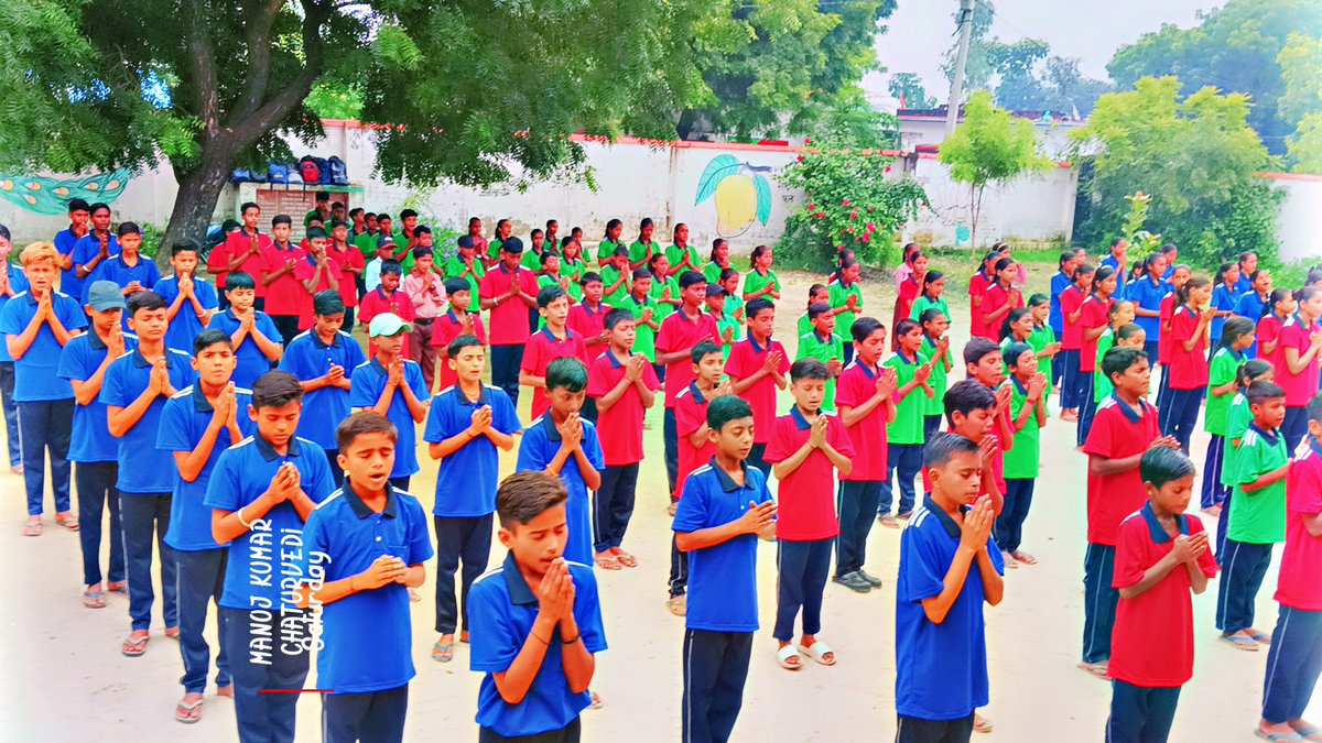 manoj945052's tweet photo. उच्च प्राथमिक विद्यालय बेलवा नोहर शिक्षा क्षेत्र परसपुर जनपद गोंडा में आज की प्रार्थना सभा https://t.co/vHVoM8jmYY