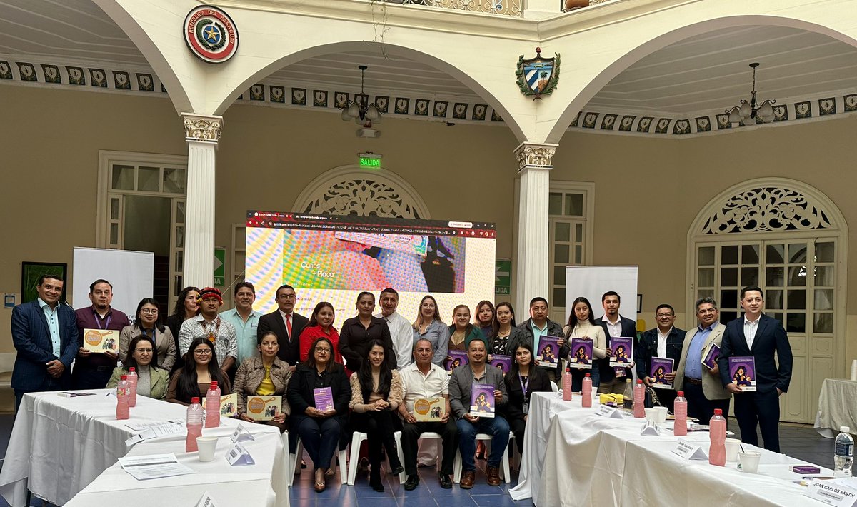 ECU911Machala1's tweet photo. 📍#Loja | Desde el #ECU911 Loja participamos en una jornada de prevención y erradicación de la violencia contra las mujeres, junto a la Viceministra de la Mujer y Derechos Humanos, María Luisa Morales. 🤝

💜 El Jefe Operativo Local, @pafemena, socializó el aplicativo Botón Violeta, herramienta destinada a mujeres víctimas de violencia, que permite generar alertas ante una emergencia. 📱🚨

🙌 Seguimos acercando información y herramientas que contribuyen a una respuesta oportuna y segura.

#LíneaÚnicaParaEmergencias9-1-1