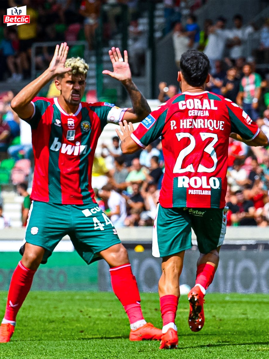 ligaportugal's tweet photo. O Caldeirão 🏟️ começou gelado, mas terminou morno 🌡️

Marítimo M. e Académico FC empatam a duas bolas ⚖️ Resultado justo?

📸 Lusa, Académico FC e Liga Portugal https://t.co/P4viWKkcpy