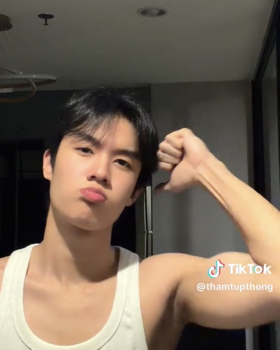 jansweetsong's tweet photo. เ��้ยทัพทองทำไร ใจจะวาย น้องแม๊คมากอดพี่เลย
#thamtupthong #thammac https://t.co/wl4swhGMVd