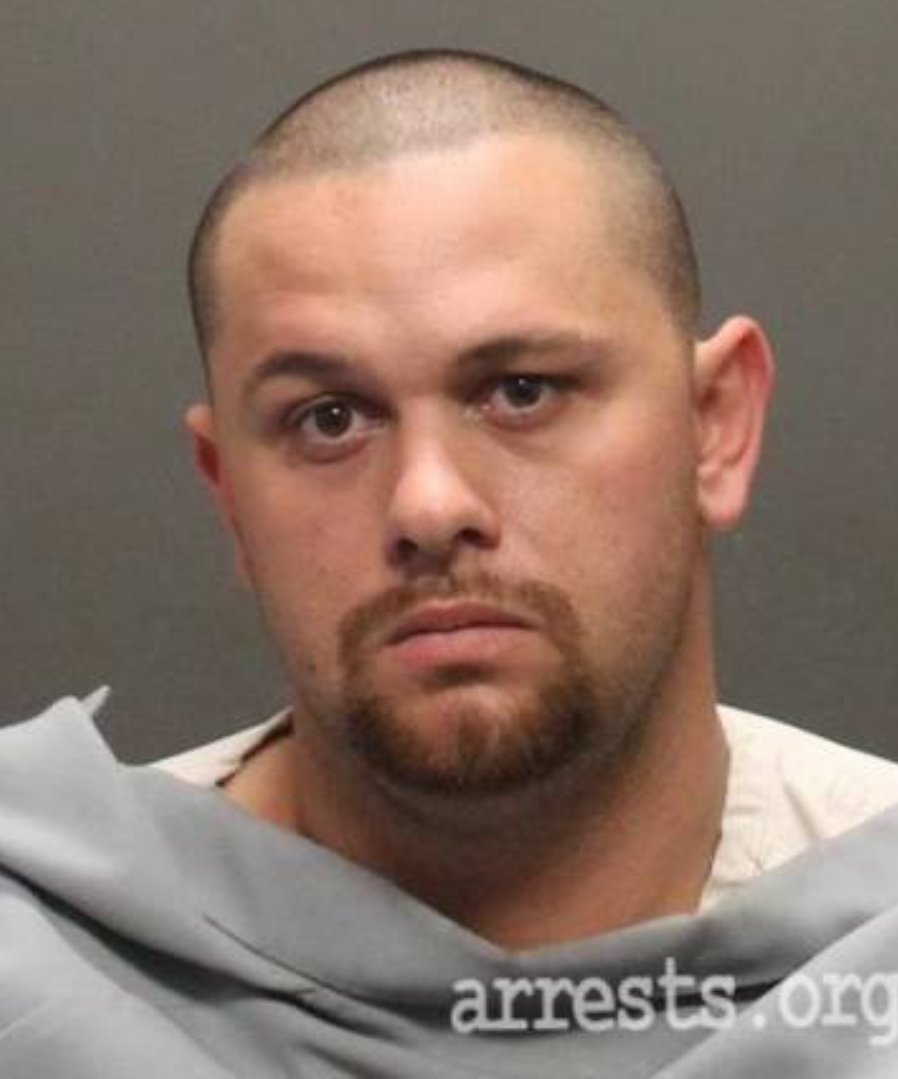 JLRINVESTIGATES's tweet photo. Mugshot of Alex Barnett in 2020.
Wanted for murder of Tucson Police recruit Carlos Ramirez in Pima County. https://t.co/pkZrTfiql1