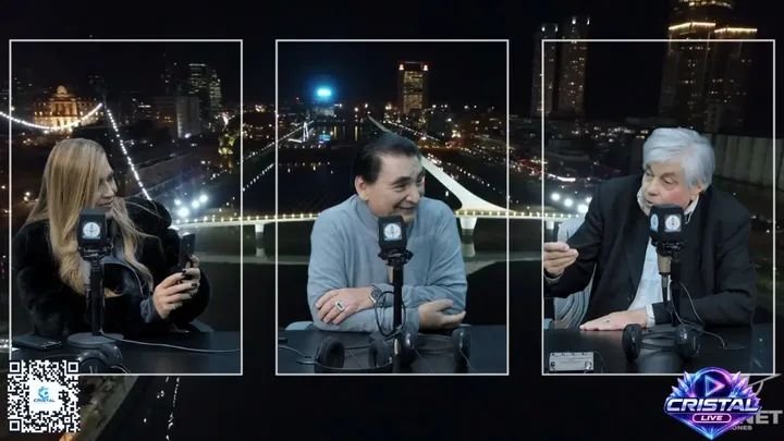 ALERUBIO_'s tweet photo. 🔴IMPERDIBLE
El gran JORGE TROIANI en
#RUBIOxRUBIO con @CachoRubio_ y @ALERUNIO_ por @fm_radiocristal @contenidostvra @fupem @MusicalisandoT
Canales Multimedios y Gran Cadenas de Radios Nacionales e Internacionales!
Programa Completo👇🏼
https://t.co/rfWDXYFdLb https://t.co/lbb8gKKKIb