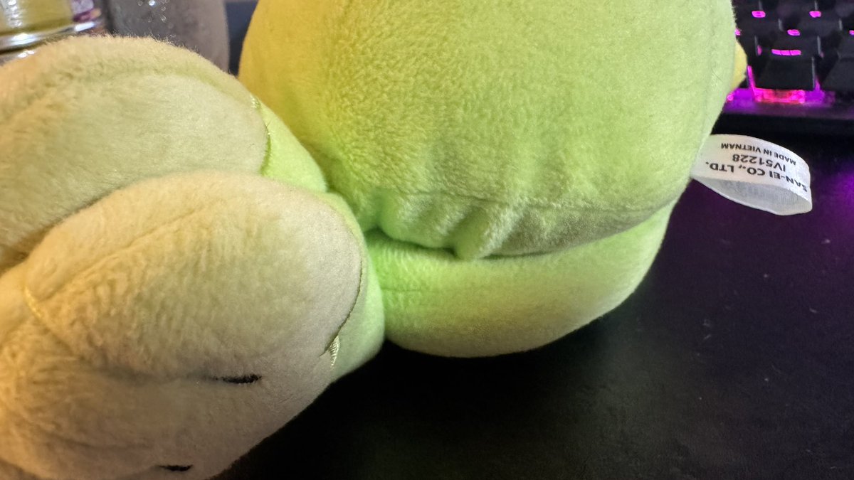 Ailes_808's tweet photo. 地震でスボミーさんが落ちましたああああ https://t.co/AoaUoIMK3y