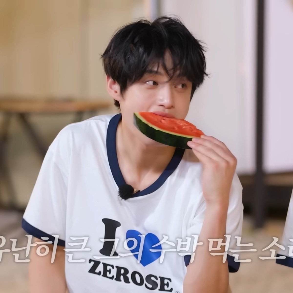 kimjiwoongpics's tweet photo. #KIMJIWOONG #김지웅 
#ZEROBASEONE #ZB1 #제로베이스원 https://t.co/kD1QP9iGsT