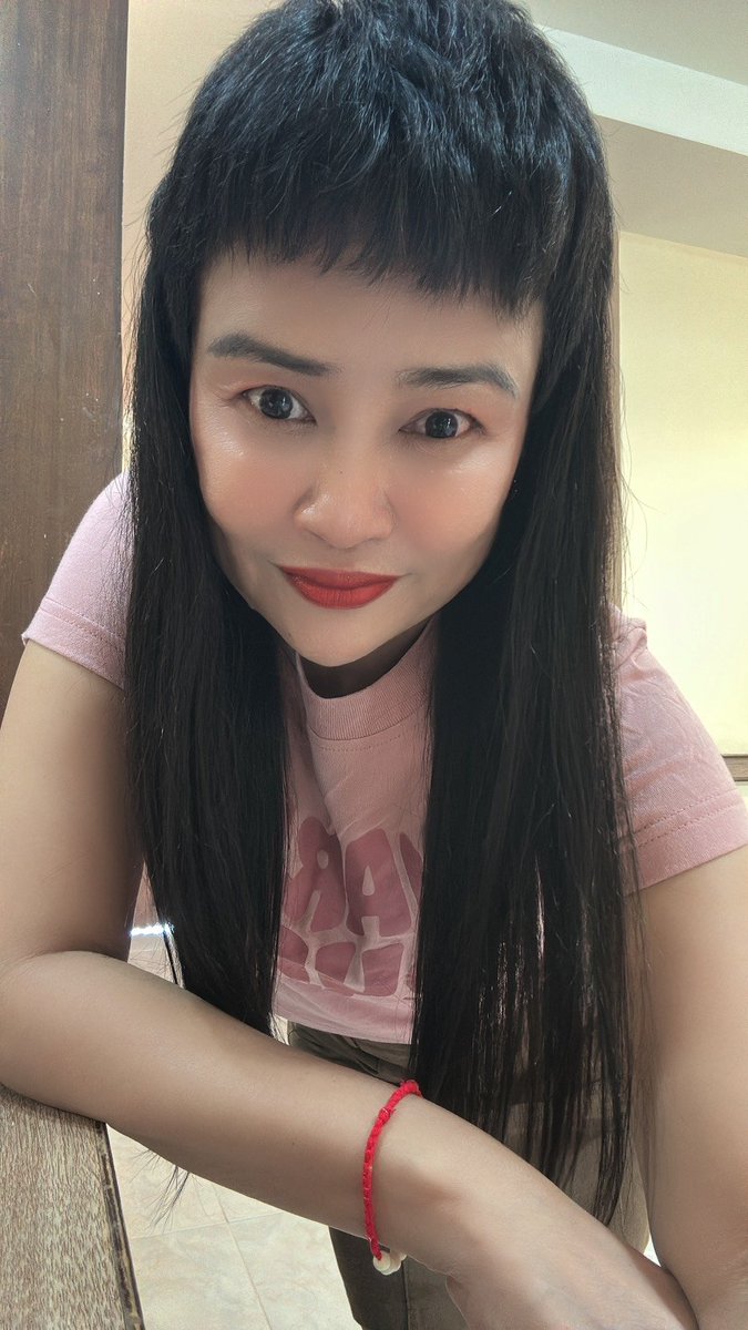 SeeGreggsaain's tweet photo. มาค่ะ ครีมบำรุง ผิวนุ่มจริง
บอกลาผิวแห้งกร้านแบบเดิมๆ
เติมความชุ่มชื้นให้ผิวดูอิ่มน้ำ 🫧

เนื้อครีมนุ่ม เกลี่ยง่าย 🌼🍊
ซึมสบายผิว ไม่เหนียวเหนอะหนะ
ทาได้ทุกวัน เช้า–ก่อนนอน

#นวดแปดริ้ว #นวดพนมสารคาม
#นวดบางน้ำเปรี้ยว #นวดบางคล้า https://t.co/tj0hKEWo6T