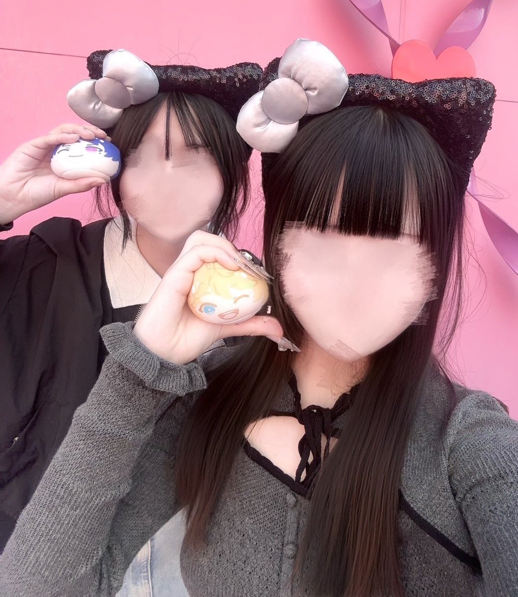 yuzu2lo's tweet photo. めくるめくイリュージョン🧸🎪 https://t.co/PxjTQGoSS8