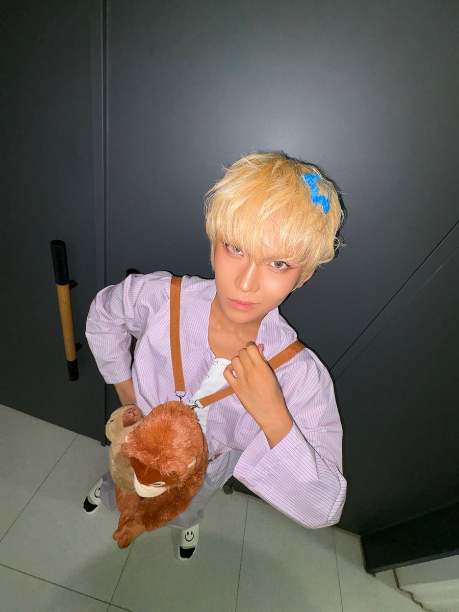 XLOV_official's tweet photo. [📸]

260822 FAN SIGN EVENT

°• ♥︎ ⟬  #HYUN  ⟭ ♥︎ •°

#XLOV #엑스러브
#SERVE #XLOV_SERVE
#I_God #XLOV_I_God https://t.co/0daAnUtYIG