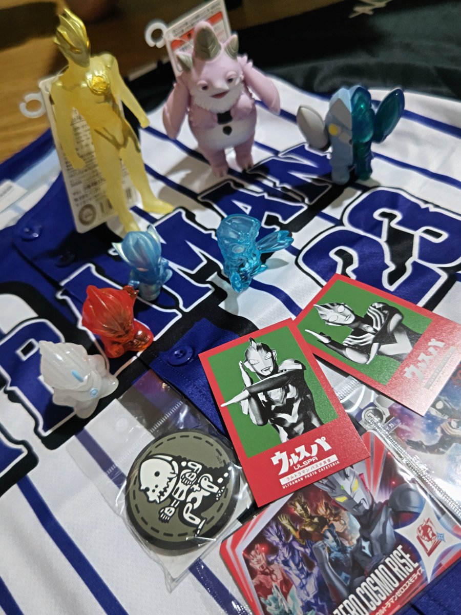 YUMIRNOFF's tweet photo. なんとか回復してウルトラチャージしてきた✨今日の取れ高����
#ウルサマ2026 #ウルトラマン #夏休み #ウルトラマンテオ #ソフビ #ウルトラマンブレーザー #怪獣 #土曜日 https://t.co/PTWI9E6qp3