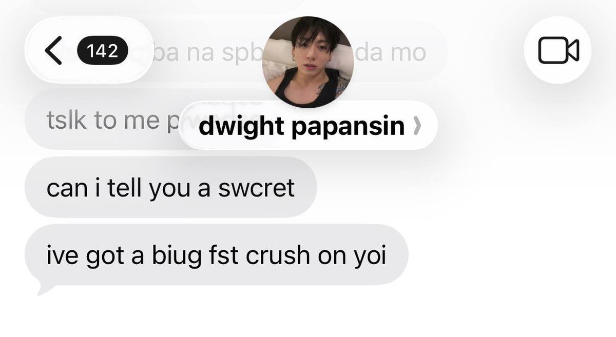 kookiesphoria's tweet photo. ayy hindi naman kami aware na secret pala dapat ‘yun??? 😔
#teamdwight🦖 https://t.co/Km1urPx7BQ