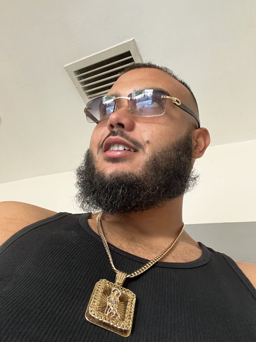 kevpapi4211's tweet photo. @i_am_shyann Mm both is the fuckin best fr hmu https://t.co/4ZHo2V5Xsb